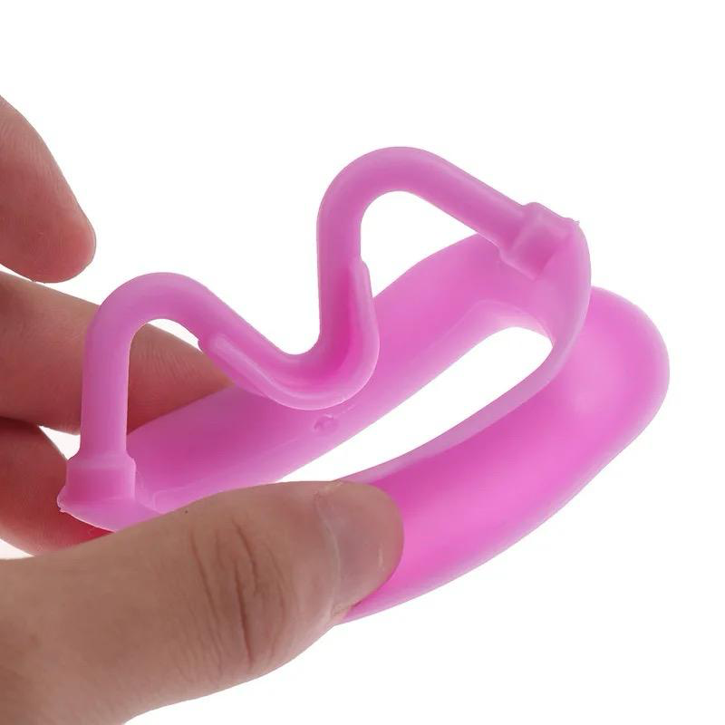 Soft silicone mouth guards for teeth whitening