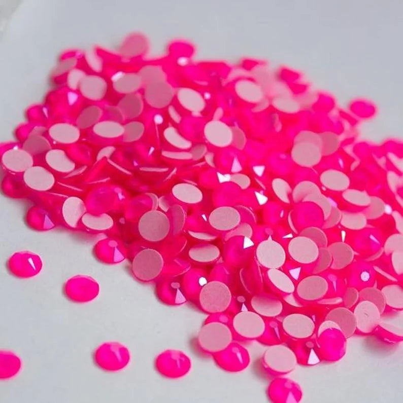 Neon pink Preciosa Maxima Flat Back (packs of 50)