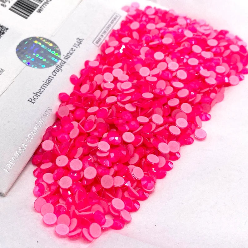 Neon pink Preciosa Maxima Flat Back (packs of 50)